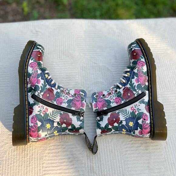 NEW Womens Size 5 Dr Martens 1460 English Garden Floral Lace Up Leather Boots - Picture 7 of 9